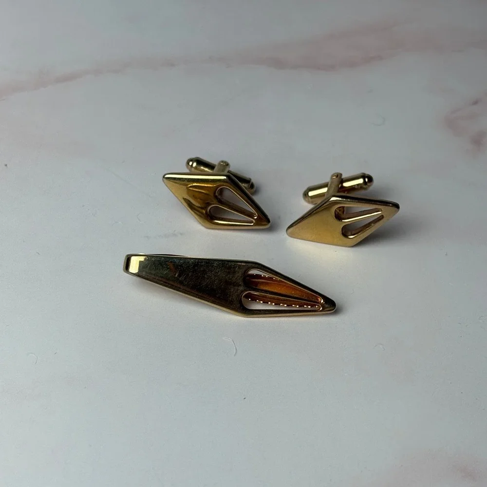 Vintage Hickok USA Gold‎ Tone Geometric Cufflink and Tie Clip Set Mens Formal
